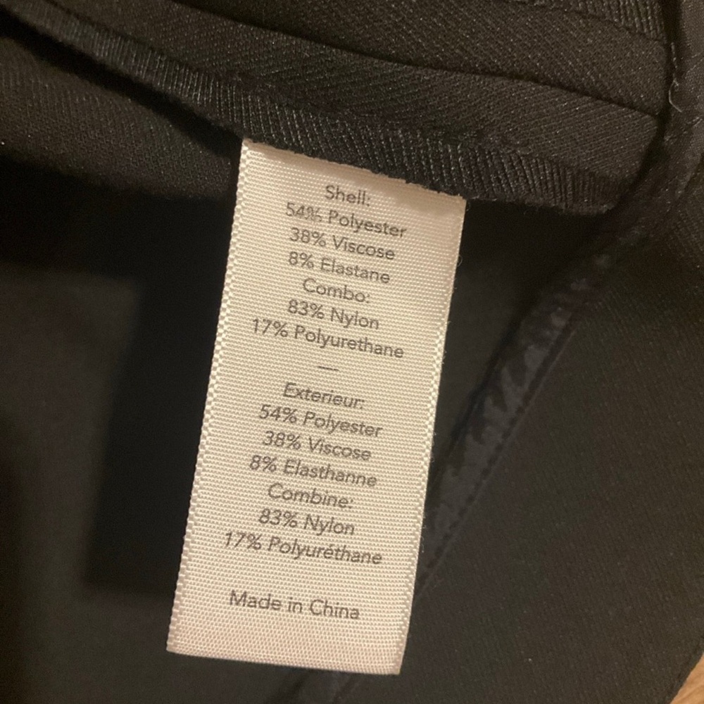 Elizabeth and James Addilyn black strapless cropped top with zippered back, S - Picture 10 of 10